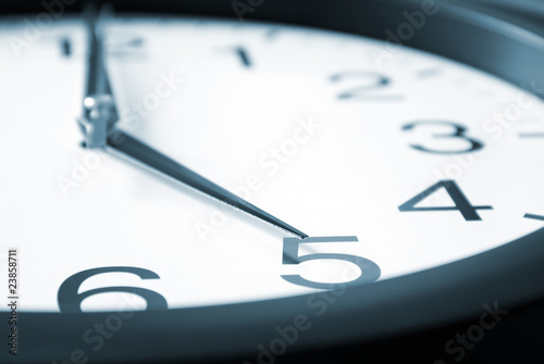 Fotografija Five Oclock