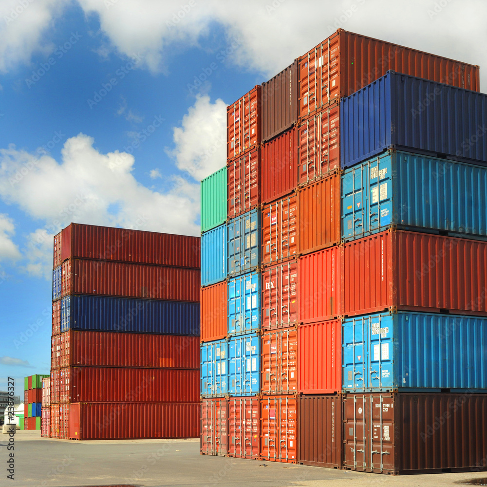 Containers au port Containers au port