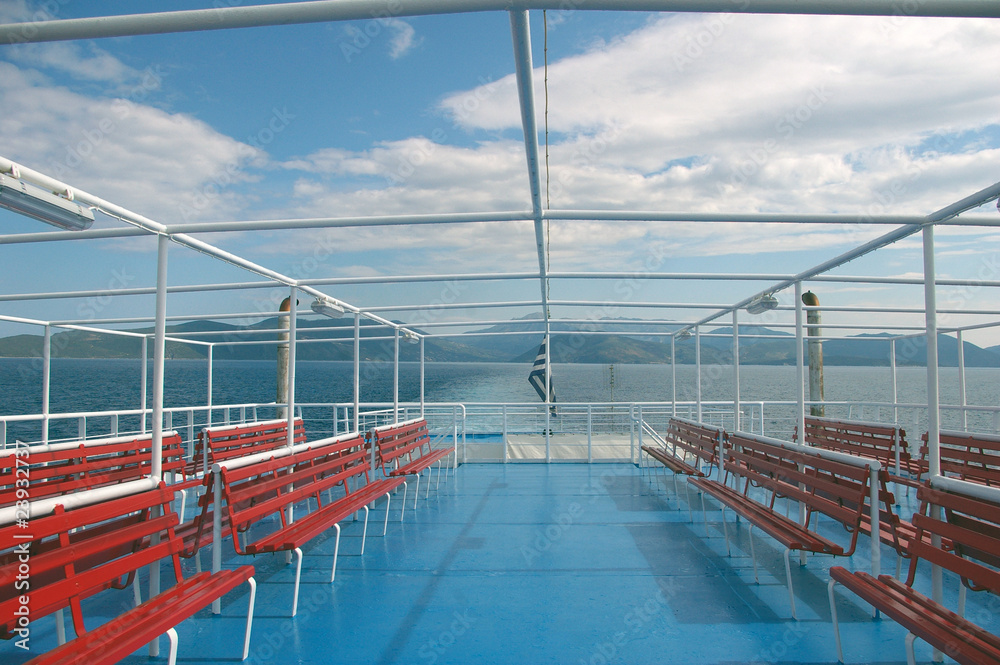 Fototapeta premium Pont supérieur de ferry.