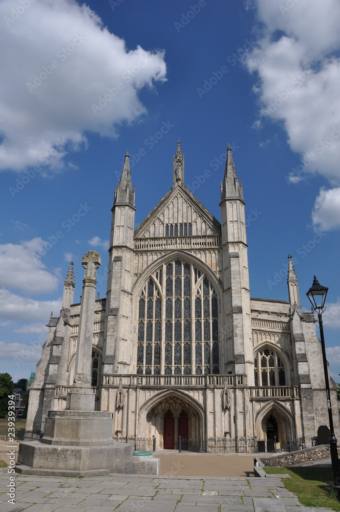 Fototapeta premium Winchester cathedral front facade and entrance