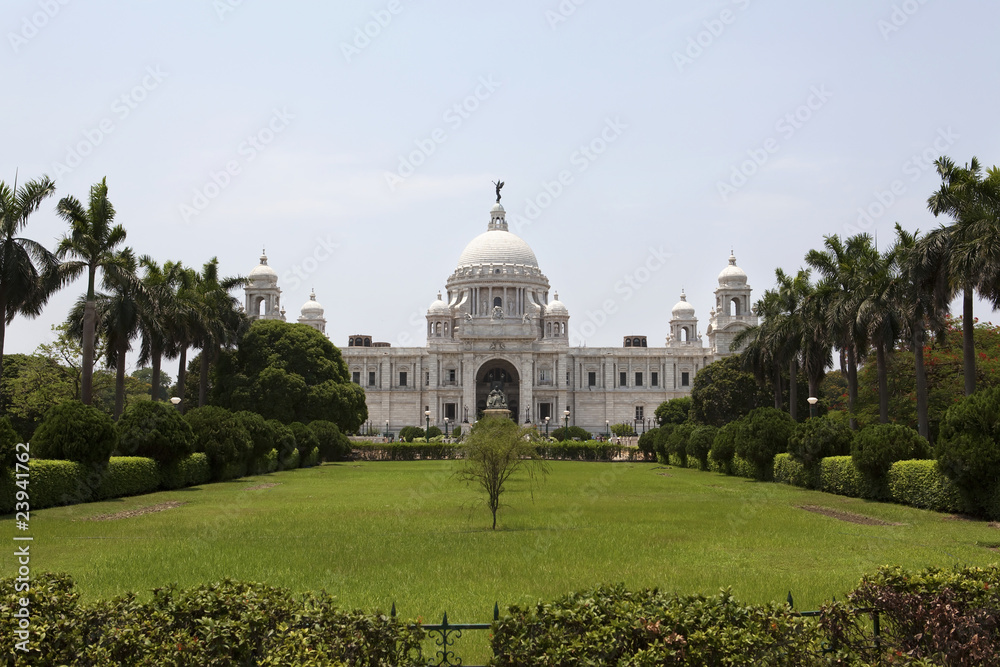 Front shot of Victoria Memorial - Kolkata