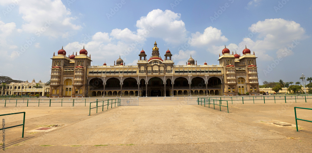 Fototapeta premium Mysore palace Panorama