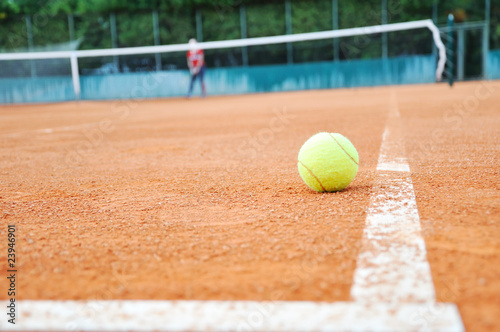 Tennis ball © cirkoglu