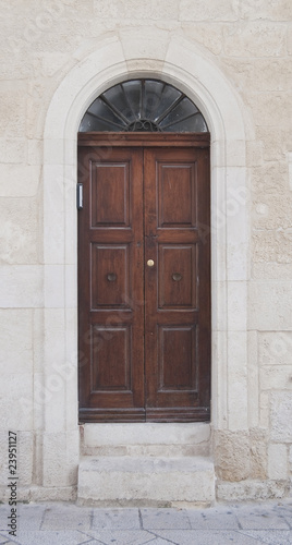 Wooden door. © Mi.Ti.