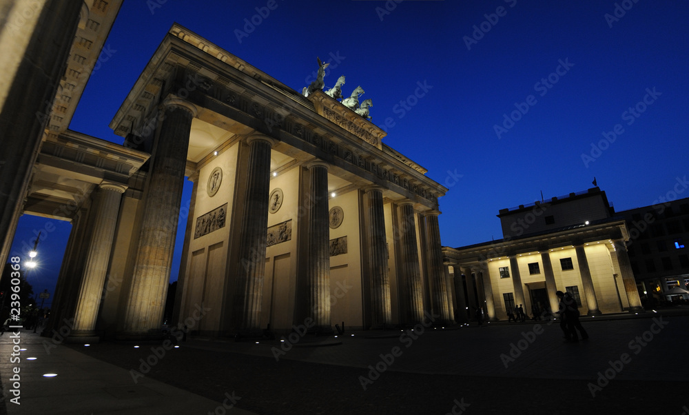 Brandenburger Tor, Nachtaufnahme, Berlin, Deutschland