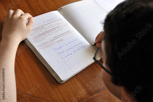 enfant et devoirs