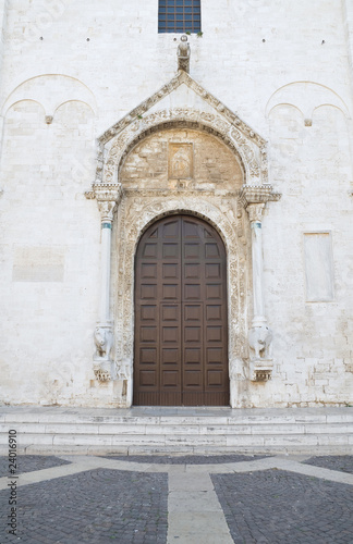 Wooden Portal of Basilica St. Nicholas. Bari. Apulia. © Mi.Ti.