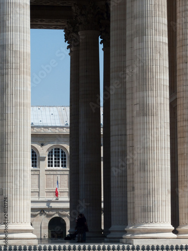 colonnes du panthéon, Paris, France photo