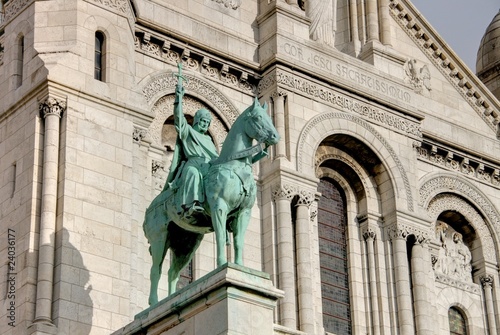 statue equestre de la basilique du sacrée coeur photo