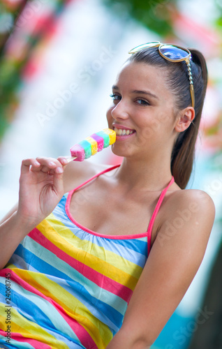 teen girl with ice cream