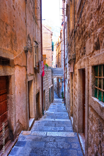 side street in Dubrovnik © phant