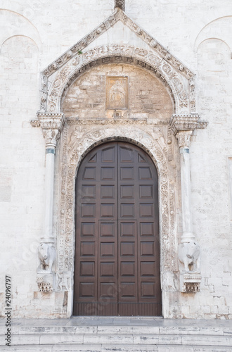 Wooden Portal of Basilica St. Nicholas. Bari. Apulia. © Mi.Ti.