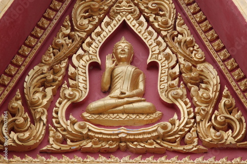 art on archway, Wat Nong Toob, Borabue, Mahasarakama © netsuthep