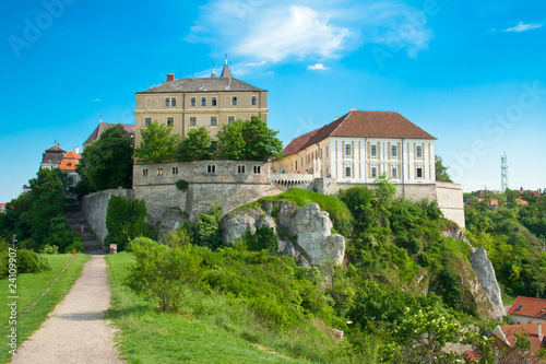 castle in Eger