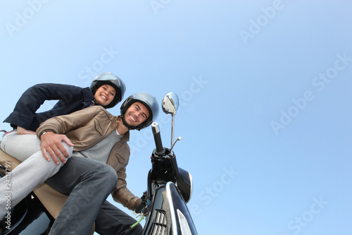 Couple en sortie moto