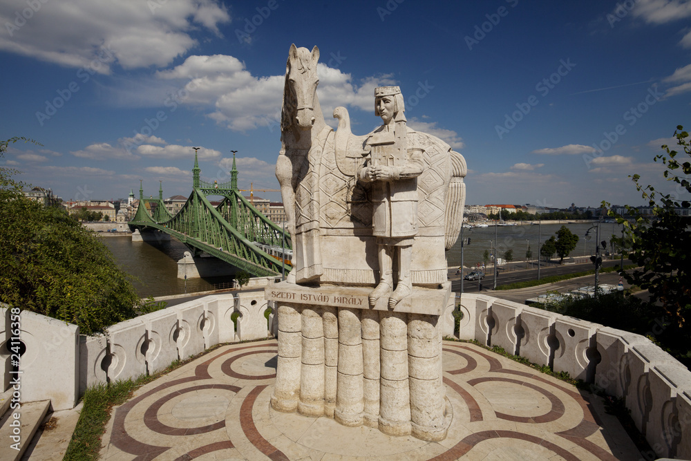 Budapest, freedom bridge, Istvan Kiraly