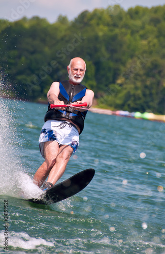 Quadro em tela Senior waterskiing