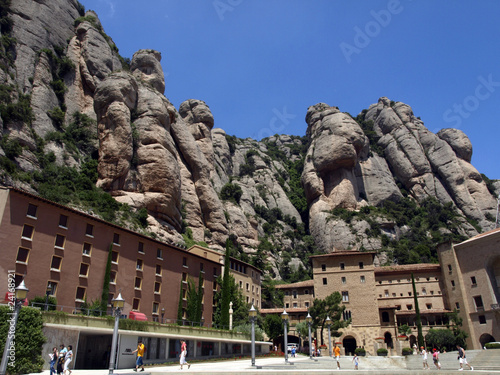 monasterio de Monserrat (Cataluña) photo