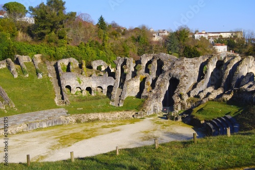 Amphithéâtre Gallo-Romain à Saintes, charente maritime