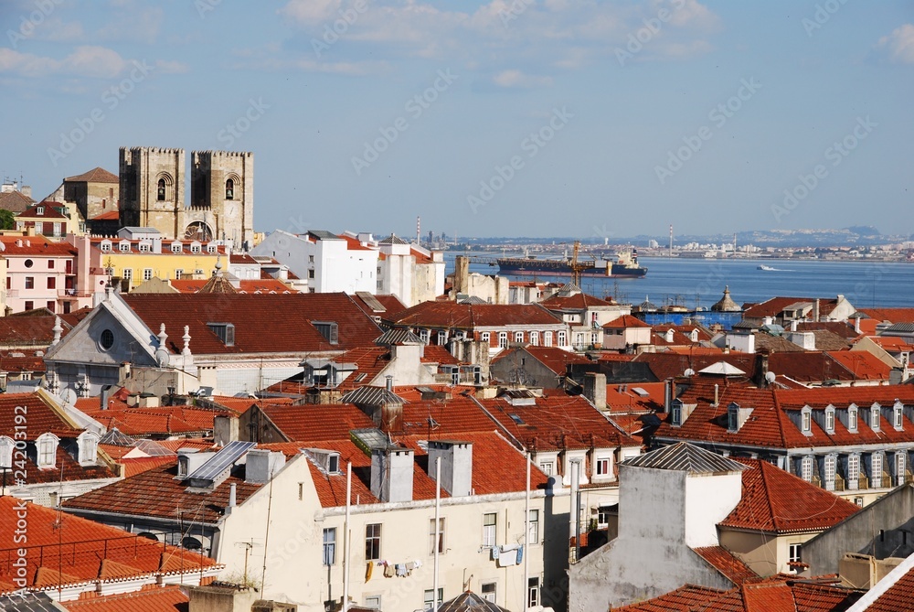 Lisbon cityscape with Sé Cathedral