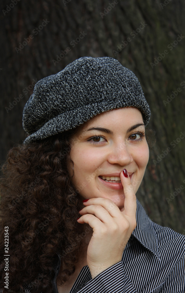 Ragazza dubbiosa Ragazza dubbiosa