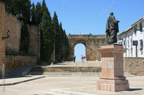 Plaza de la Colegiata photo