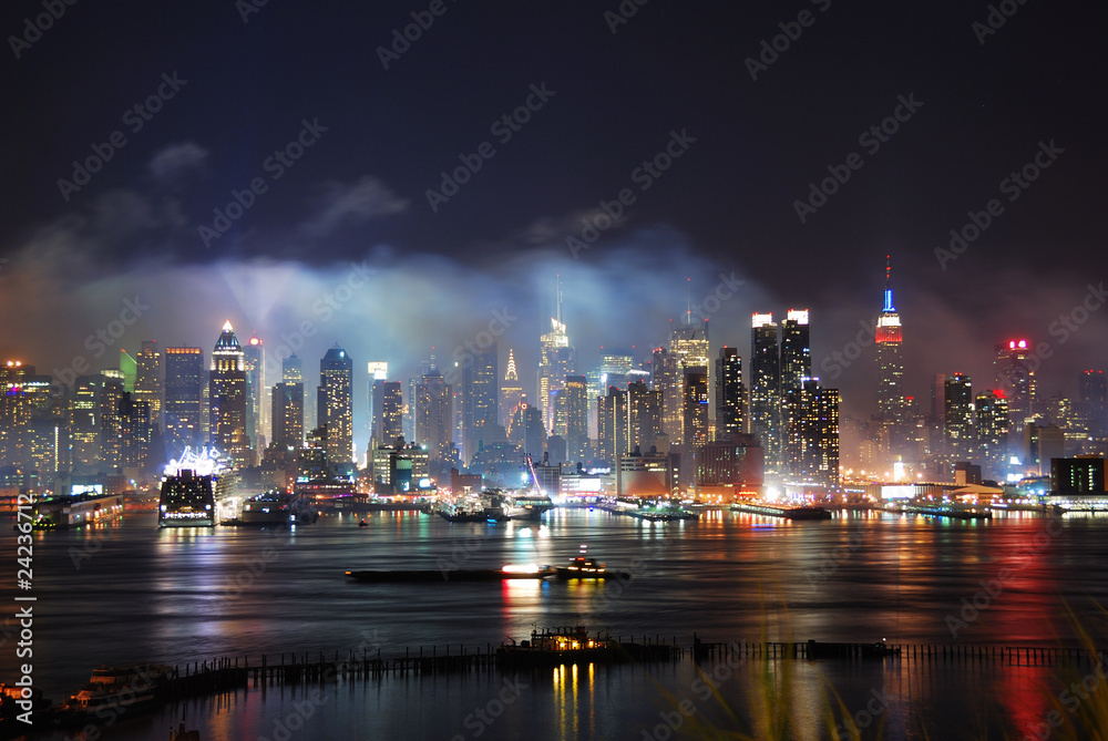 Fototapeta premium New York City Manhattan after fireworks show