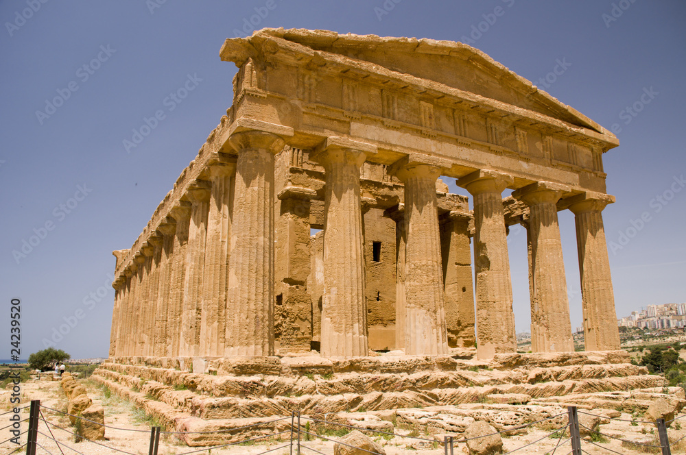 Obraz premium The ruins of Temple of Concordia