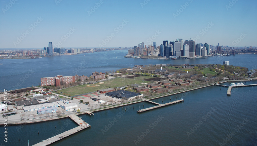 Fototapeta premium Vista aérea de la isla de Manhattan