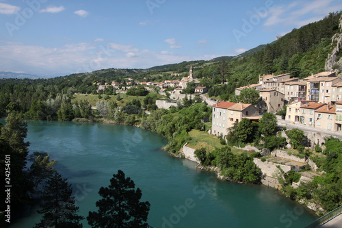 Das Dorf Sisteron in Südfrankreich