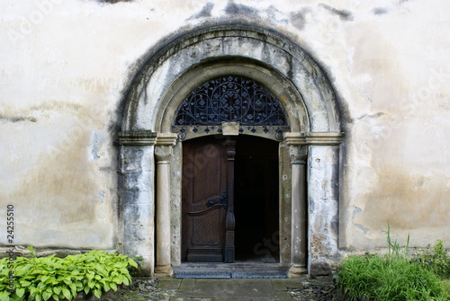 portal of cisnadie church photo