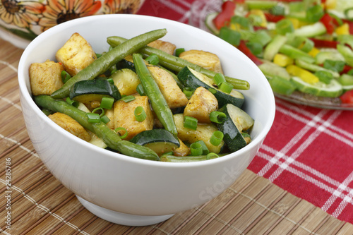 Chicken with zucchini and green beans