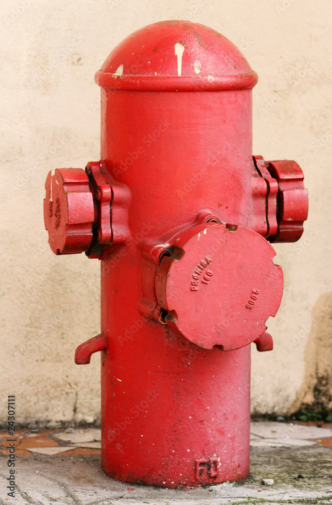 Red fire hydrant