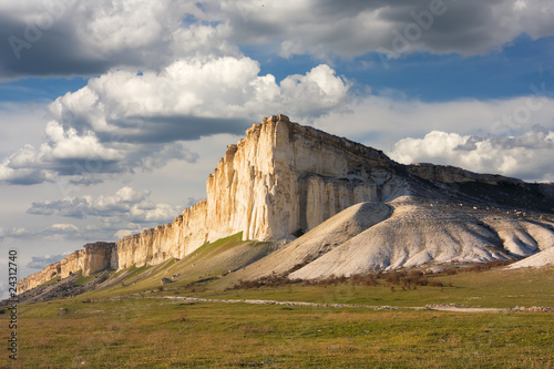 Cuadro en lienzo white mountain in Belogorsk (Crimea, Ukraine)