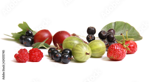 Fototapeta Naklejka Na Ścianę i Meble -  Summer fruit and berry