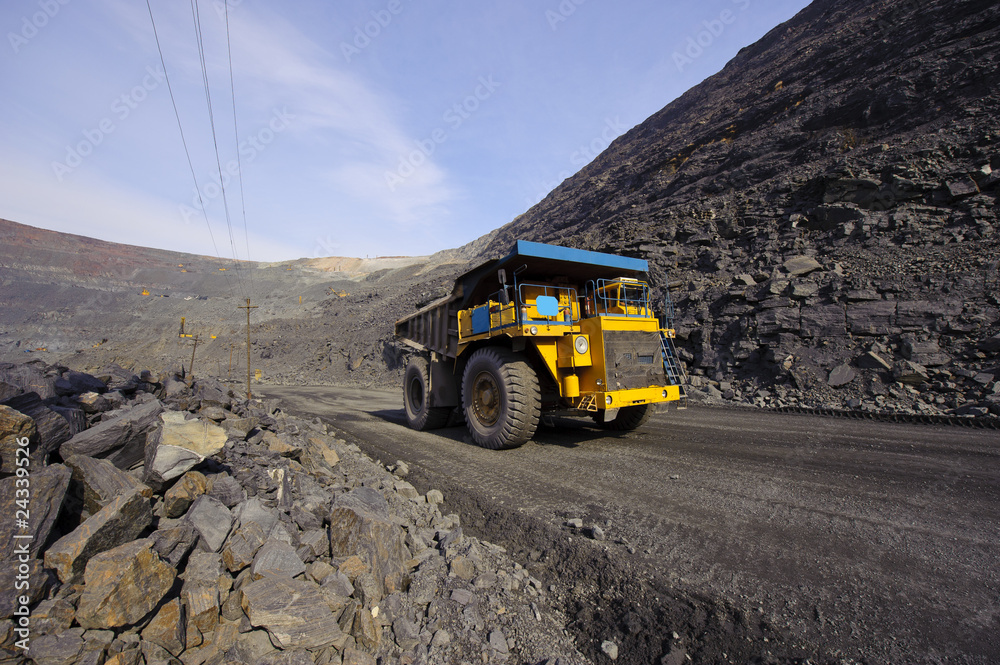 Extraction of iron ore Extraction of iron ore