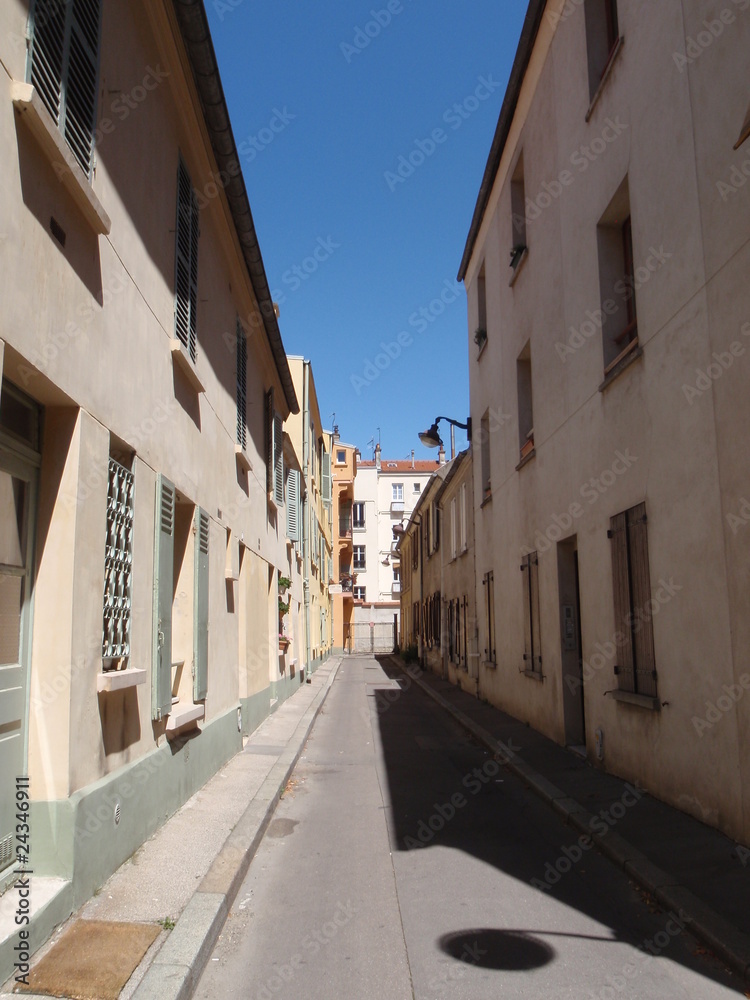 Fototapeta premium Ruelle à Paris