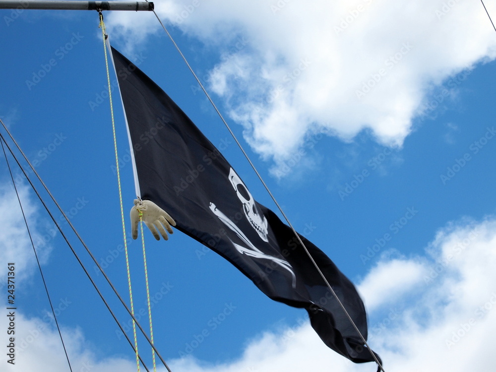 Piratenflagge im Wind