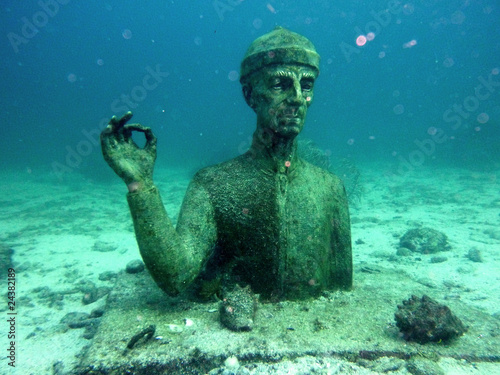 Statue du commandant Cousteau