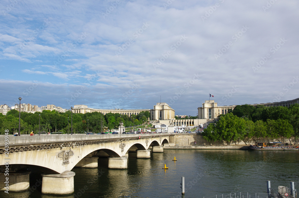 Paris , Trocadéro et pont d'Iéna