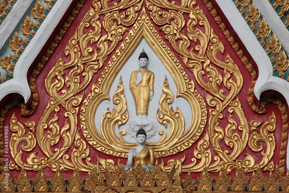 Obraz premium art on gable of temple, Wat Na Churk, Mahasarakam