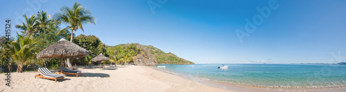 Fototapeta Naklejka Na Ścianę i Meble -  Tropical beach panorama