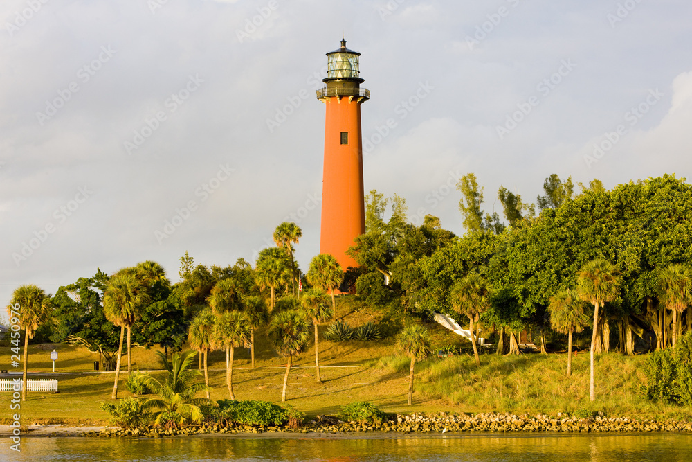 lighthouse, Ponce Inlet, Florida, USA