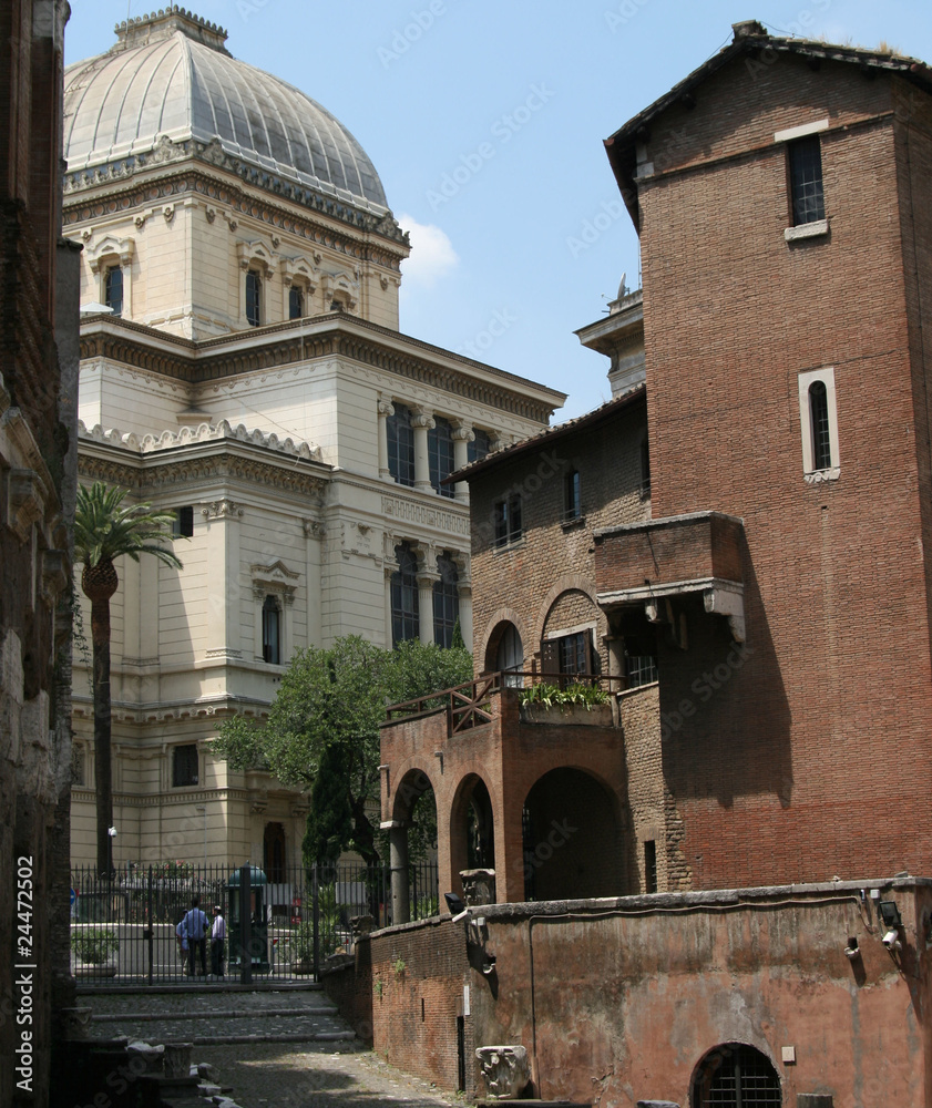 Roma, teatro Marcello e Sinagoga