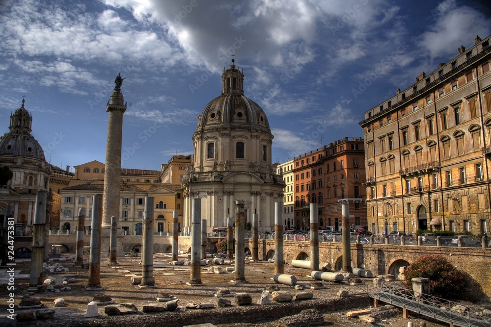 La Basilica Ulpia e la Colonna di Traiano, Roma