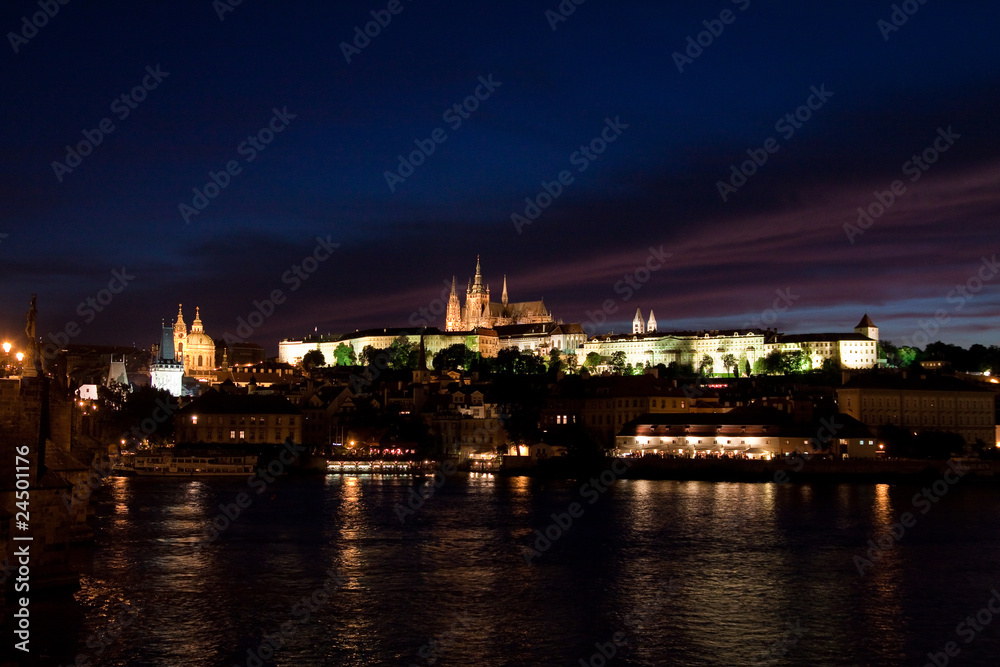 Praga Nocturno Castillo