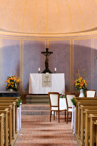 Altar in Kirche photo