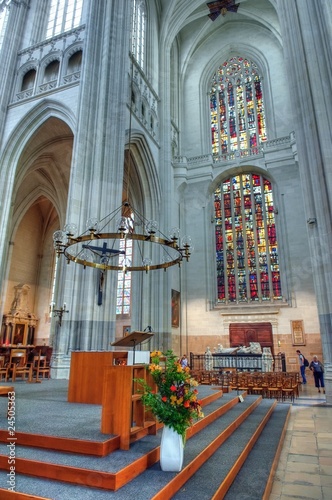 intérieur de la cathédrale