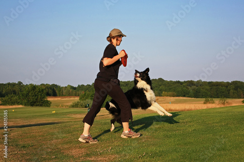 Funny catching Dog Frisbee