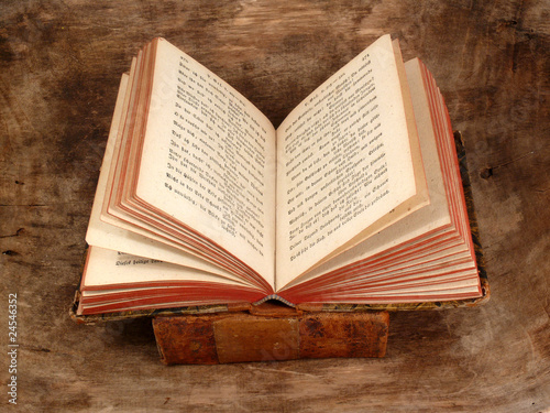 bibliophile